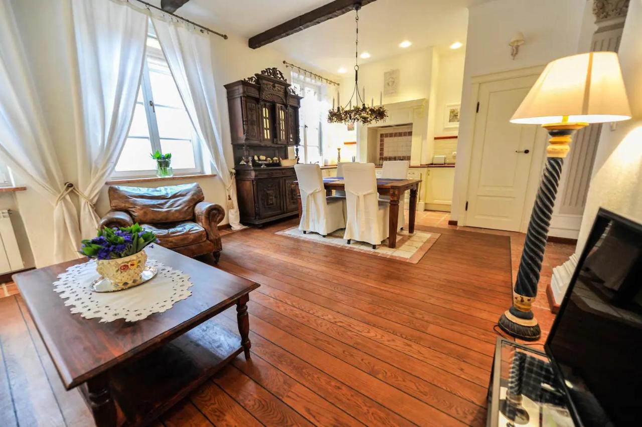 Castle Square Apartment ワルシャワ エクステリア 写真