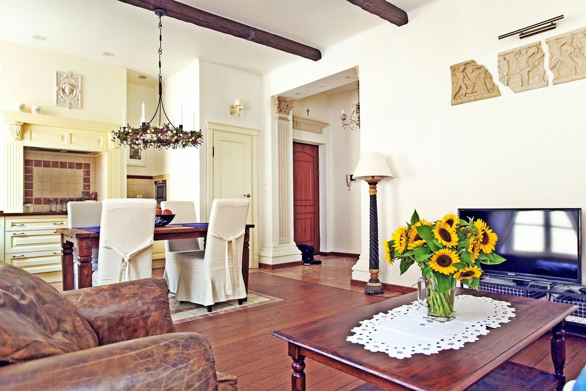 Castle Square Apartment ワルシャワ エクステリア 写真